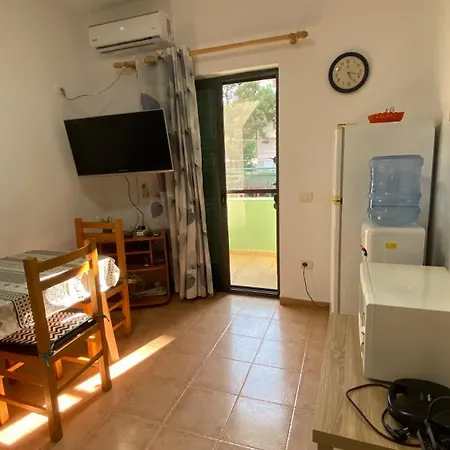 House Luli شقة غوليم